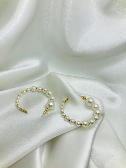 Pearls Hoop Earrings