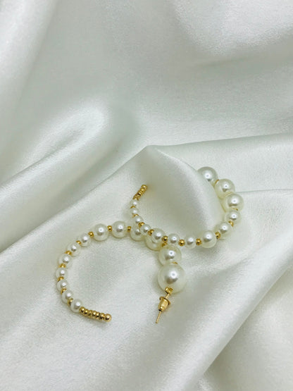 Pearls Hoop Earrings