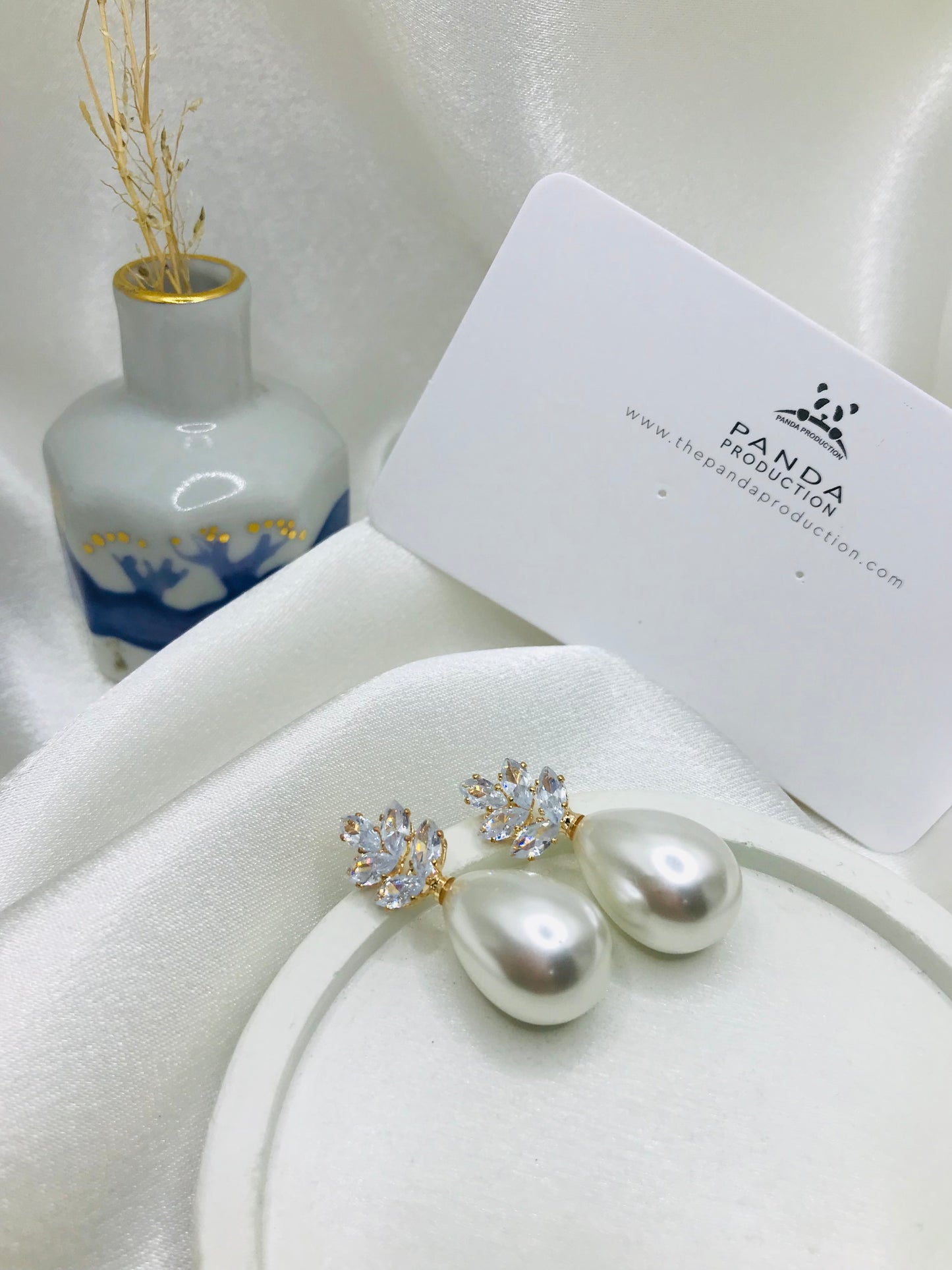 Pearl Drop Earrings