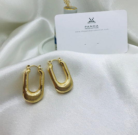 Chunky Gold Oval Hoops