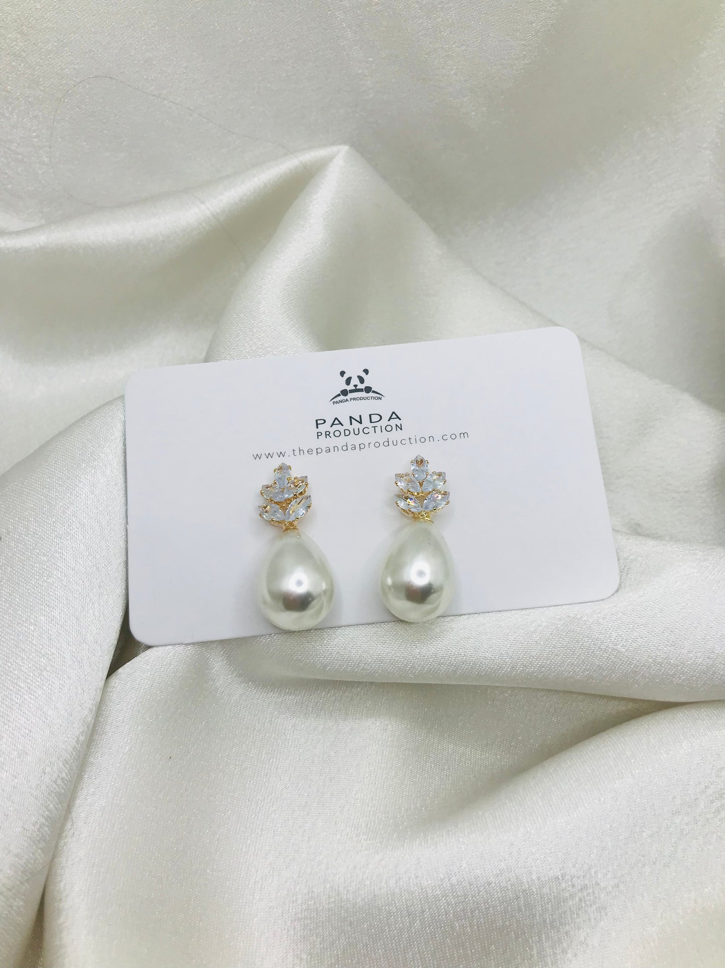 Pearl Drop Earrings